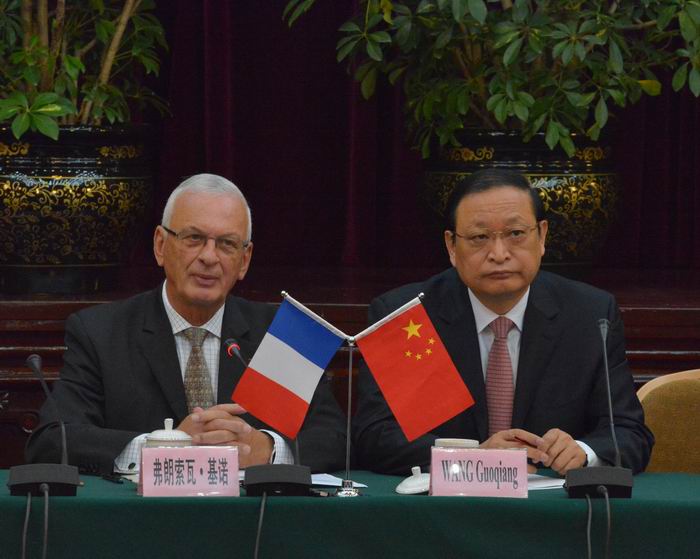 中法中医药合作委员会第六次会议在中国昆明召开